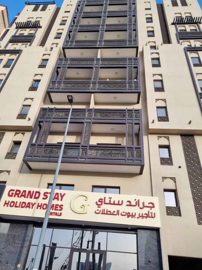 Grand Stay Holiday Homes Al Jaddaf Dubai Esterno foto