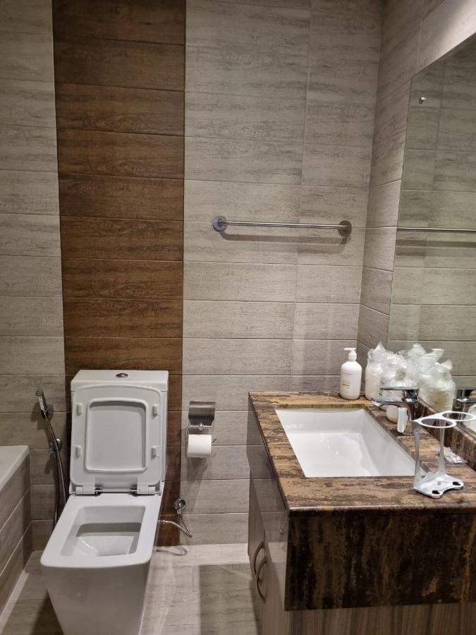 Grand Stay Holiday Homes Al Jaddaf Dubai Esterno foto